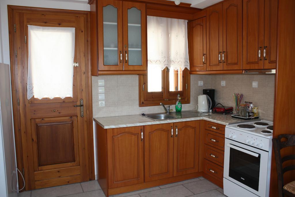 Matina - Stavros Traditional Houses Koronos Екстериор снимка
